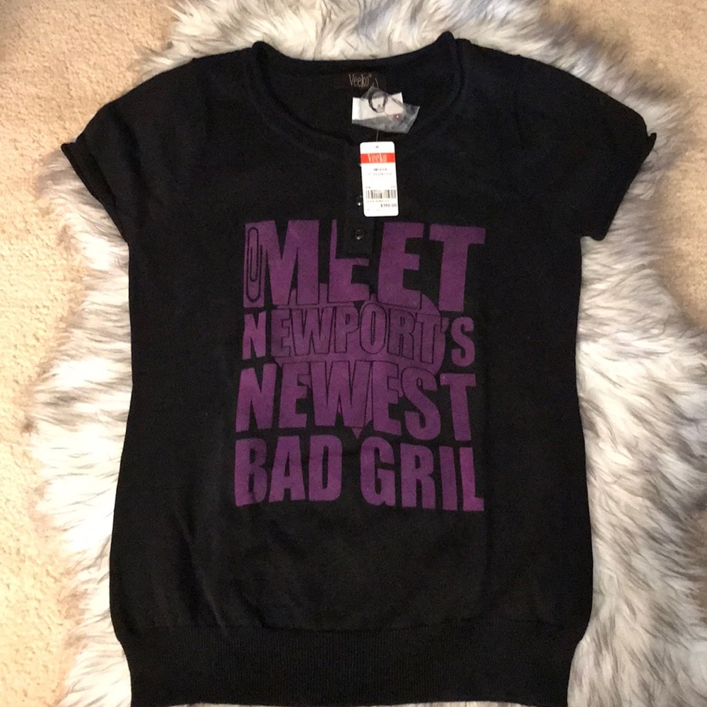 Veeko’s Black Top. Size is US 2-4.